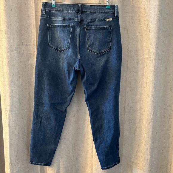 Kancan for Maurice’s Women’s Size 14 Jeans. Tapered leg bottom. Medium wash. - Picture 4 of 7